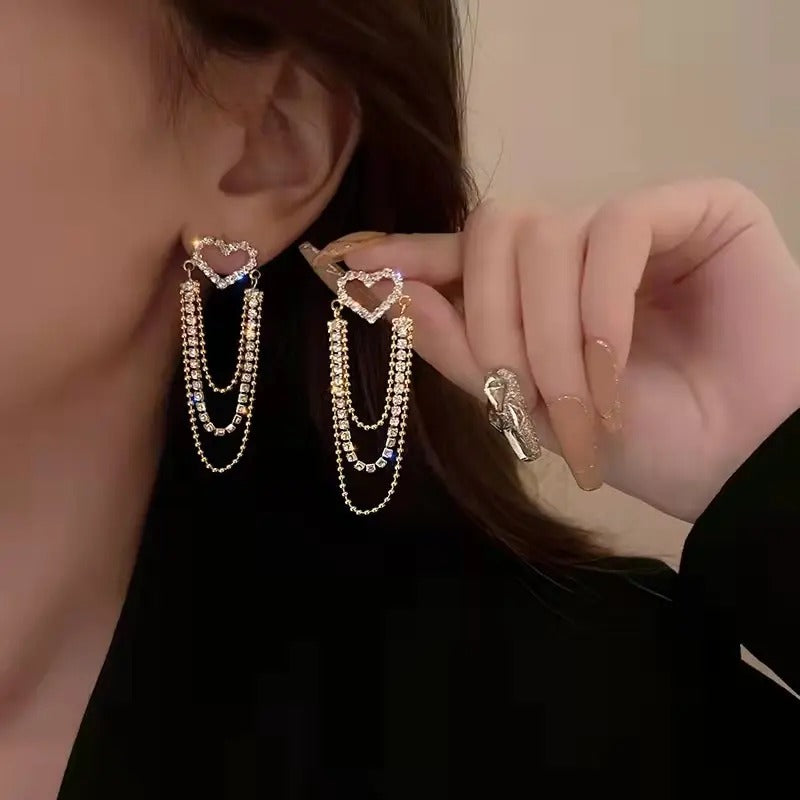 GRATIS: Aretes Corazón de Circón Brillante de Lujo