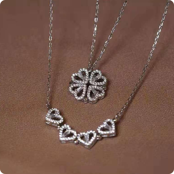 Collar trébol premium de cuatro corazones